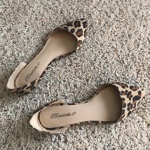 Lulu’s leopard print flats